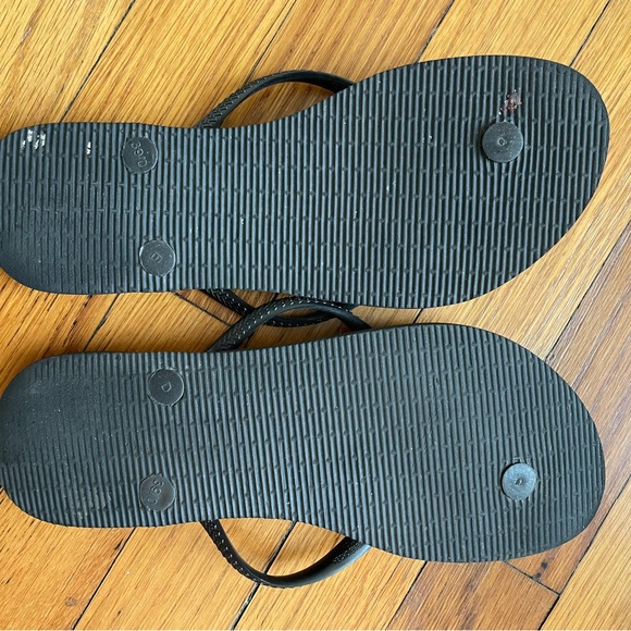 Havaianas Matte Black Slim Flip Flops Lightly Worn 39-40 - Picture 5 of 5